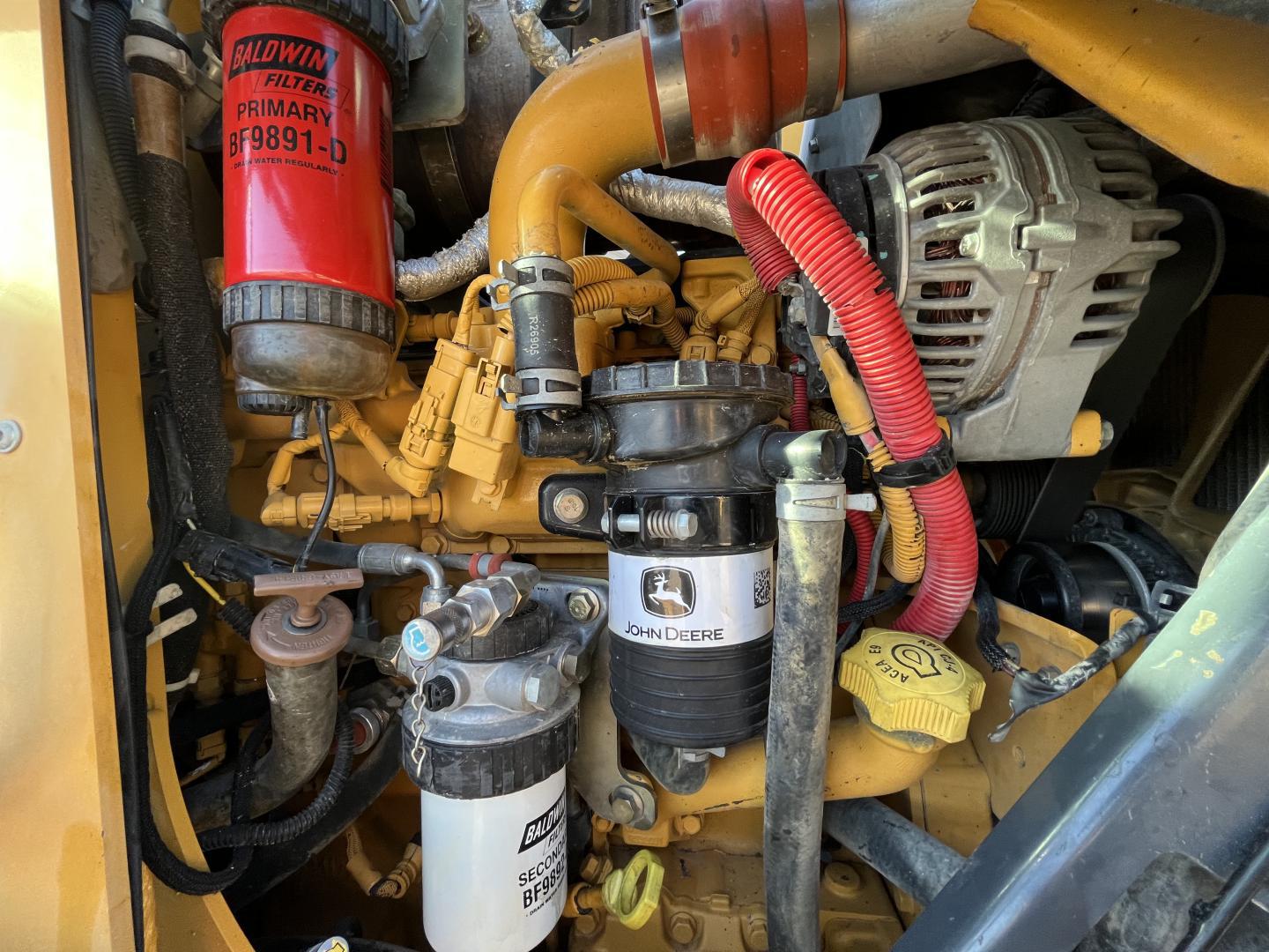 ./imagenes/INVOICE/2019/17303/RETROEXCAVADORA JOHN DEERE 310SK (32).JPG